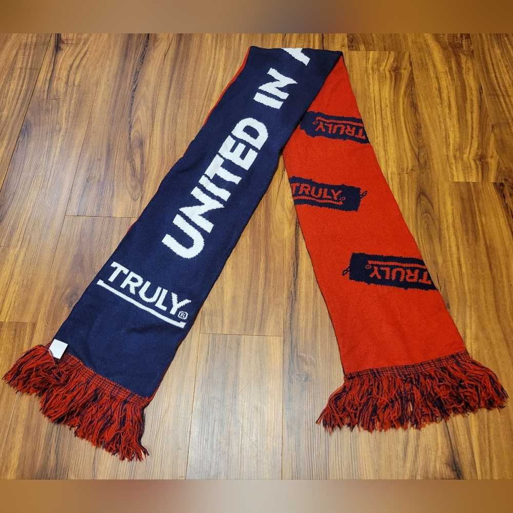 Truly Team USA Soccer United In Flavor Scarf